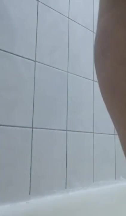 Erotic college: Sladká oranžová na mých horkých nohou