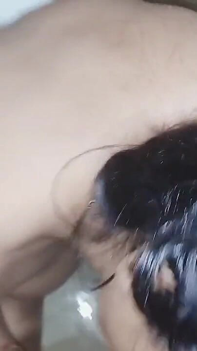 Sonathakur: Ragazza indiana calda implora cazzo duro dopo aver atteso tutto...