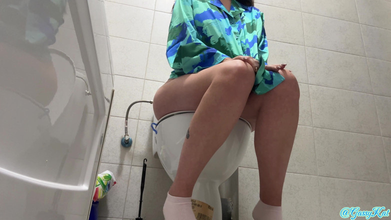GassyKat: Het dagelijkse toilet seizoen 3 aflevering 11