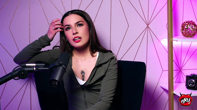 Holly Randall Productions: Chanel Camryn: How Avn’s Best Newcomer Found Strength in Adversity