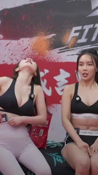 Asian Adult Streaming na żywo, seksowne zawody na siłowni.