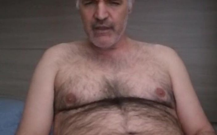 Setesesso7: Pula mea tremură mult când ejaculez