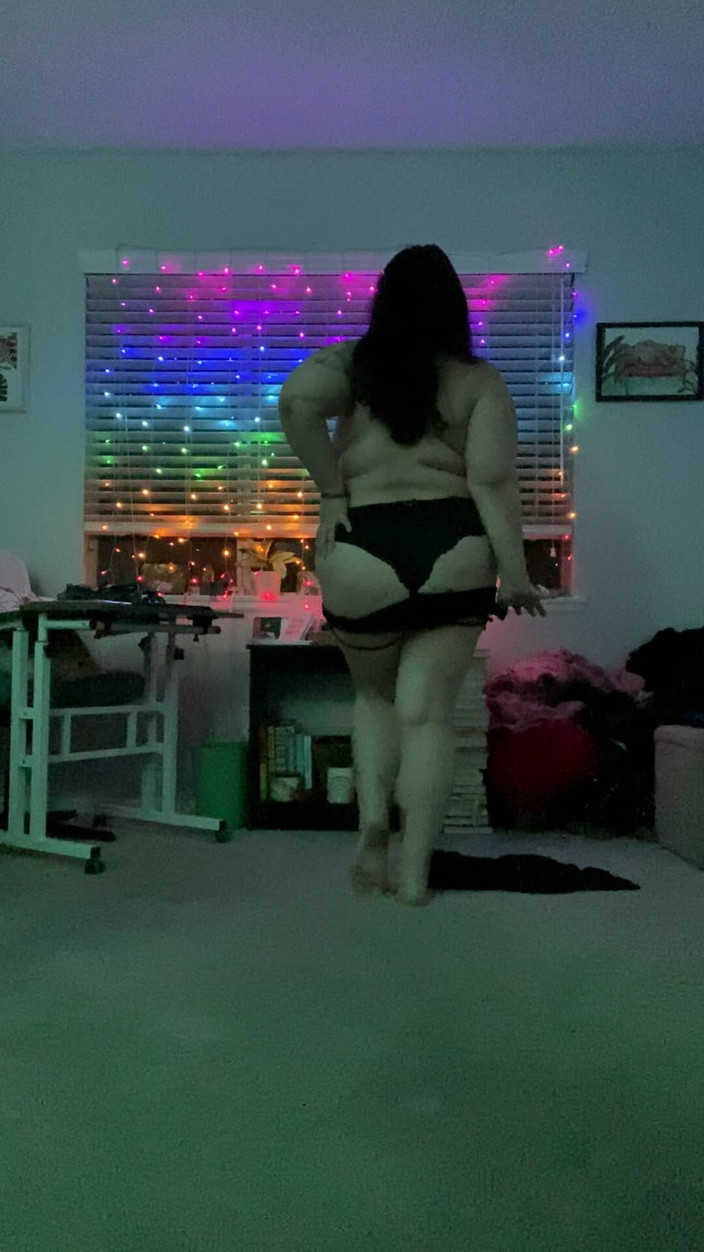 bf: Sneak Peek Dance