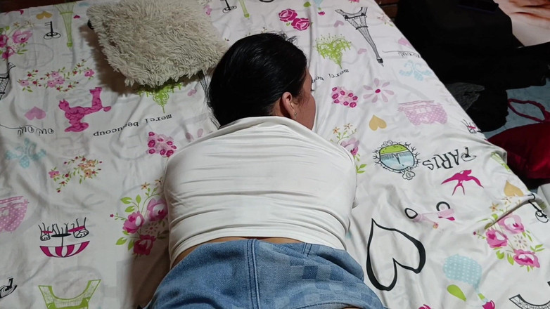 Artemisa74: Pov - người phụ nữ Colombia xinh đẹp cho tôi biết hôm...