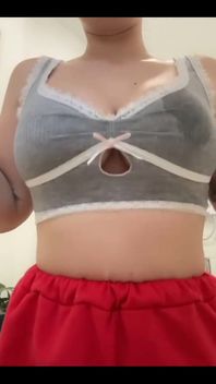 Have Some Jiggly Tiddies