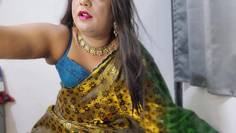 Indiansissychubby: Ja W Gree Część 1 Love Green Sarie Zarezerwuj Swój Pokaz...