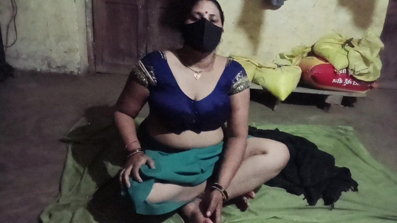 Desi_bhabhi121: Desi Bhabhi Nagie Cipki Do Gry Part_1