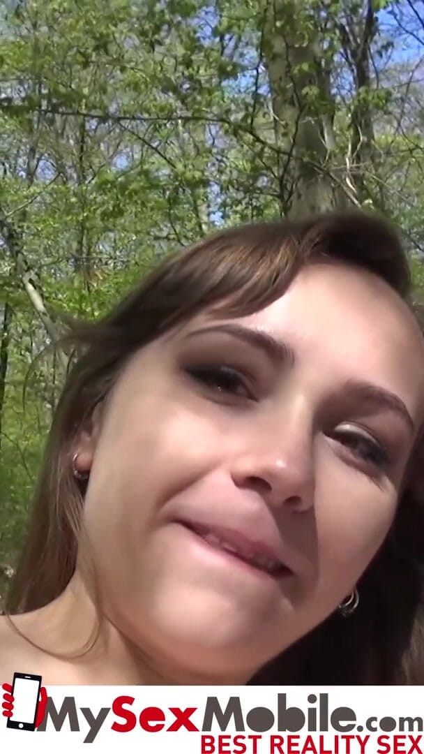 MySexMobile: Outdoor fuck with nice French girl Beatrice - MySexMobile