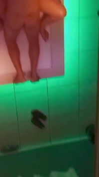 Married Hottie in the Trisal, Penetrated Her Pussy by Her Lover and Wanking the Cuckold