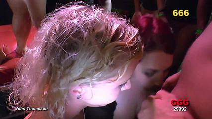 GGG John Thompson Studio: Ggg - basah dan liar - aksi nakal cewek rambut pirang dengan...