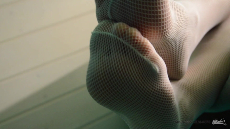Mistress Legs: ถุงน่องขาว soles fetish ถ่ายใกล้ ๆ