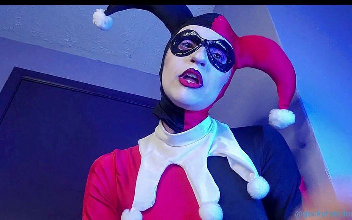 Geeky Femdom: Harley aide Nightwing
