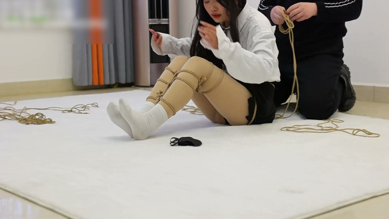 Asian bondage: The Rope Restraints of the Stocky Girlfriend, Experiencing the Ultimate...