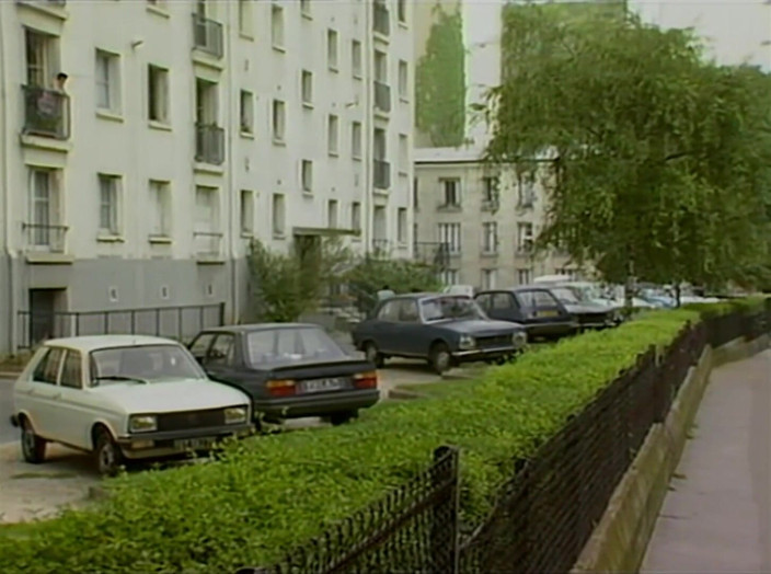 BB Xzess: Osynlig man knullar kvinnor!