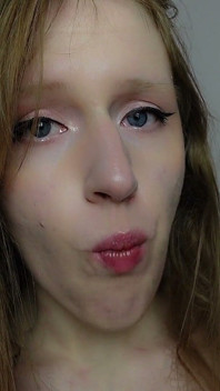 Asmr je jabłko nago