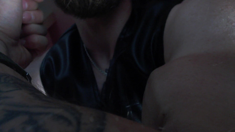Hunky time: Muscle Worship - Biceps