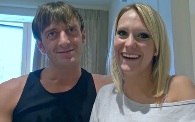 Real couples: Kelly और Pascal - असली जोड़ों पर पहली बार