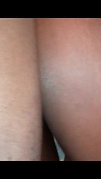 La mia fidanzata migliore amica da sola con me
