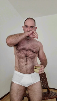 Sexy Hairy Muscle Bear