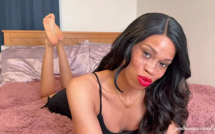 Rosie Reed: Lips Teasing and Dangling