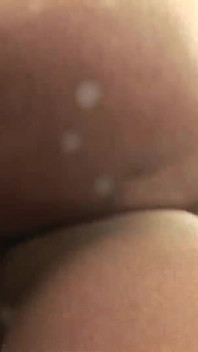 Rebequinha gợi cảm đụ anh chàng này mạnh bạo trong đít anh ấy và tranny thích