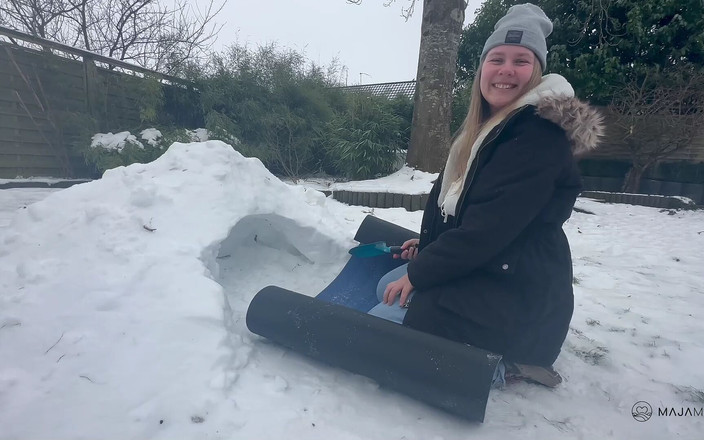 Maja Meer: Stuck in an Igloo.. and Things Didn’t Go as Planned