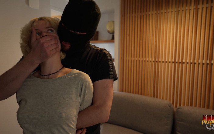 KinkyPlayzone: Pengunjung sebuah perbudakan dan fiksi keras - 4k