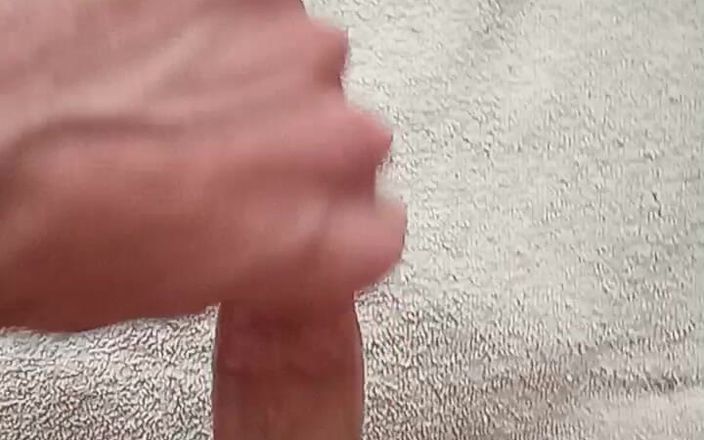 Grim Cocksman: Quick Jackoff with Cum