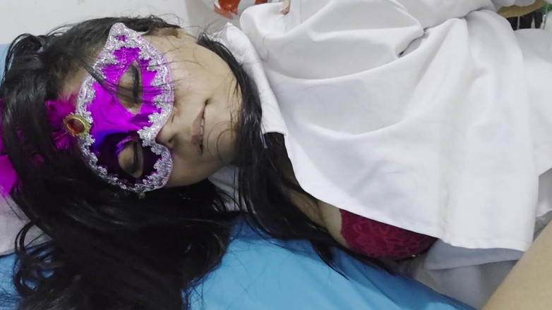 NEGRITA SEXY: Niezwykłe leczenie niegrzecznej pielęgniarki: Kontrola w biurze kończy się intensywnym...