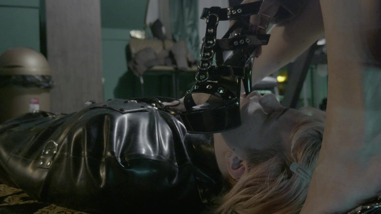 Emmy Angeles: Licking Soles Teasing Degradation Rimming Worship Latex
