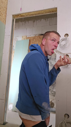 Chris_snoopy_91: 在建筑工地上 第2部分