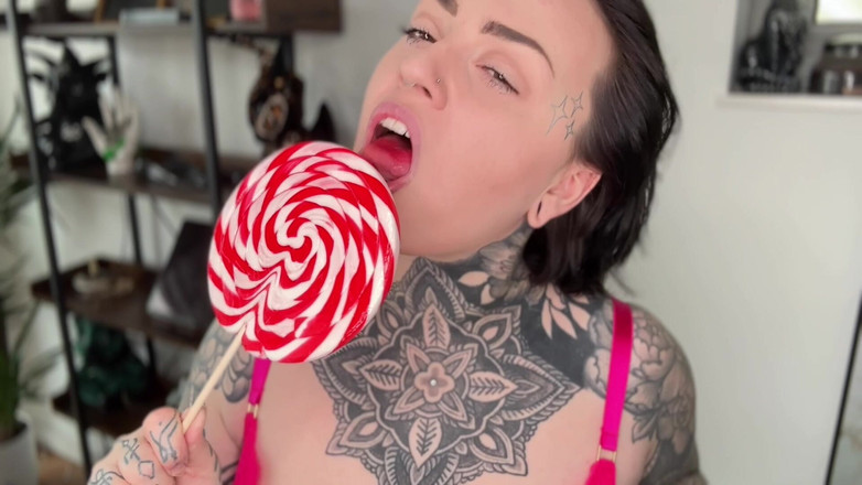 Miss Valentina: Oral Fixation