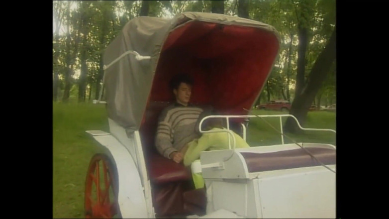 MMV films - The Original: Pikhongerige nymfo die meerdere pikken zuigt
