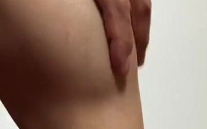 UnderXiaoQiang: Regardez-moi caresser...