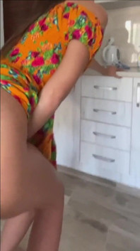 Rough Creampie Fuck - Submissive Teen Fucked in Her Kitchen Yoya Grey