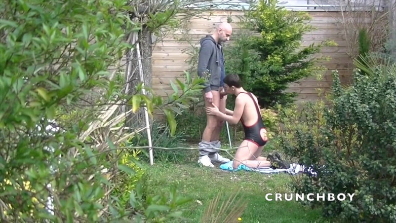 Gaybareback: The twink Brandon used raw in exhib by Stepdaddy master