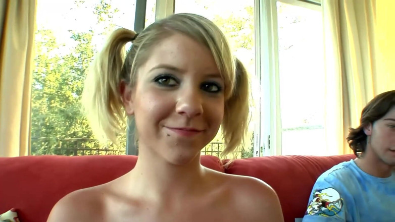 Casting GIRLS AND FIRST PORNO: Babes Getting Horny and Railed Hard by Gigantic Dicks and...