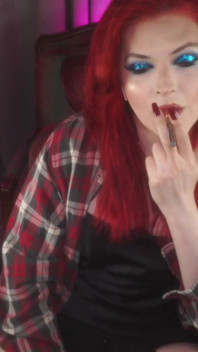 TS Bitch Smoking