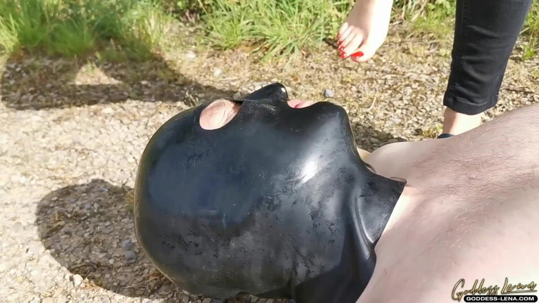 Goddess Lena: Rande s birkenstock-sandály