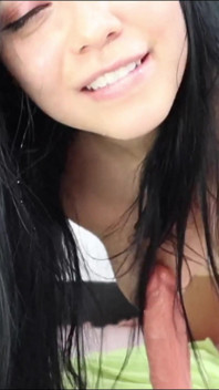 你好朋友的处女继女