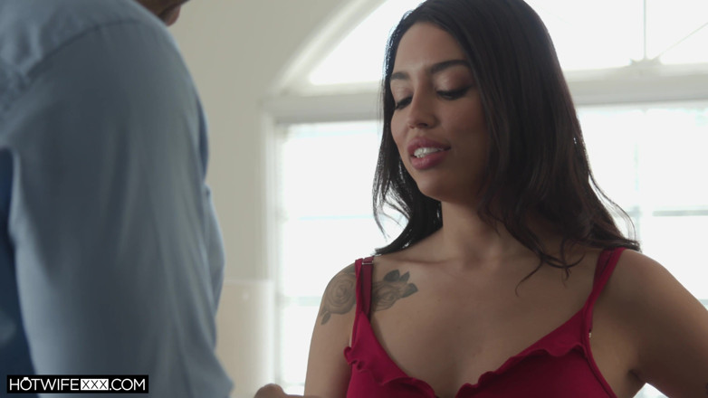 HotwifeXXX: Sexy esposa Vanessa ficará surpresa