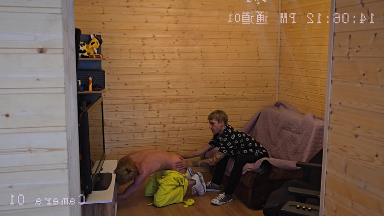Max Gen: A Hotel Camera Caught Two Cute Guys Fucking