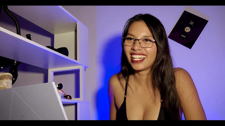 Sammy_corazon: Webchatting Online