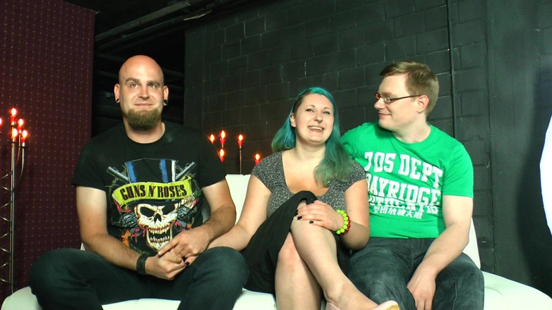 BB video: Trekant med sexiga horor som tycker om galna i POV - 4