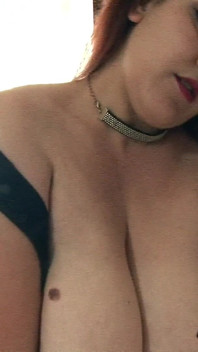 Big Tits Redhead Masturbate in Bed