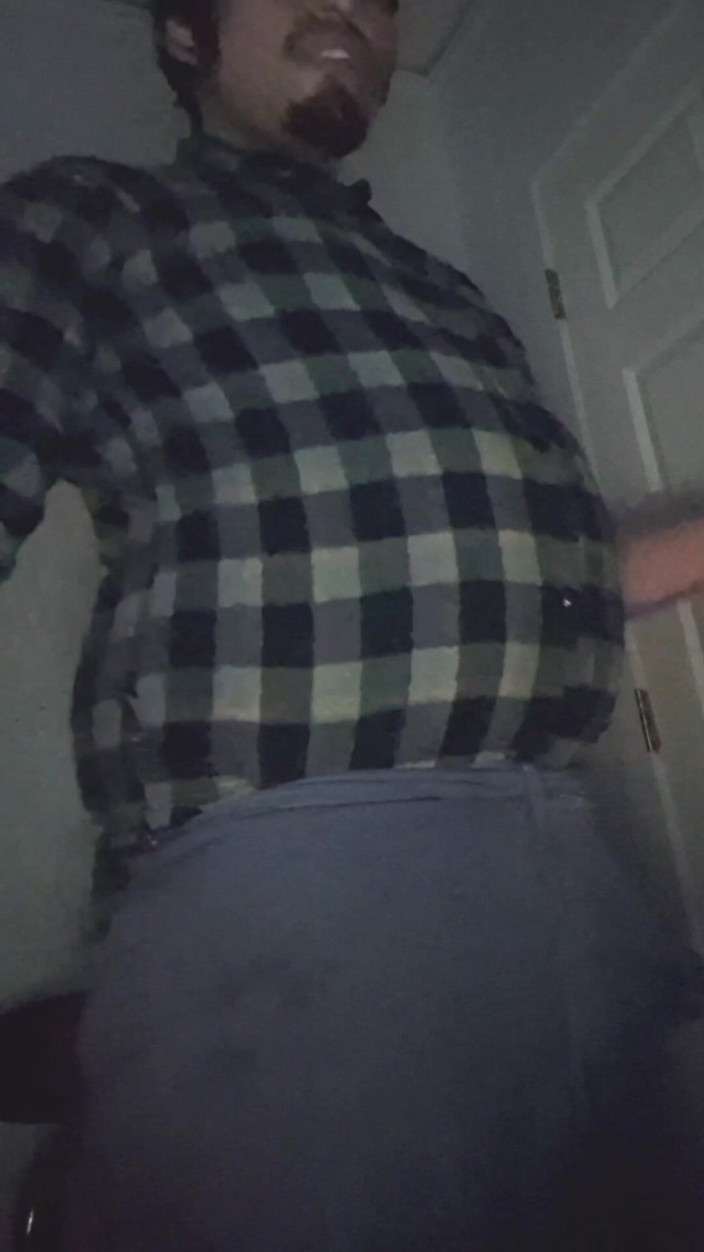 NakyJoss: Massiv und größte Ive aufblaste meinen bauch