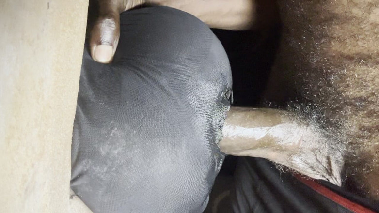 Bangcum8: Горячий хуй для горячей глубокой шлюшки занимается
