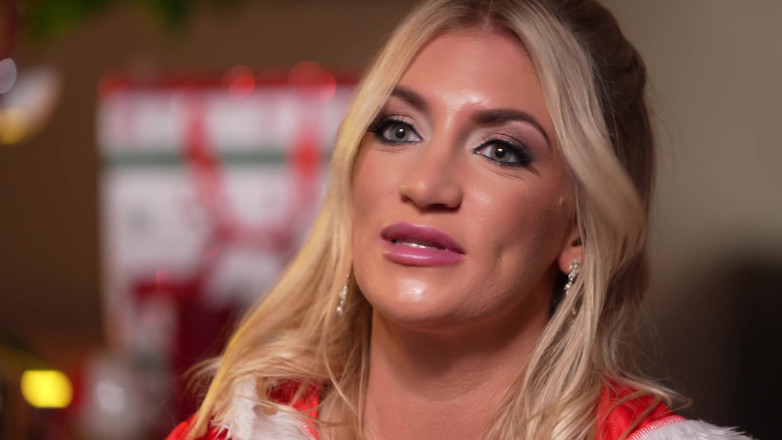 Jet sex prod: Irina și Maya sunt futute după o saună