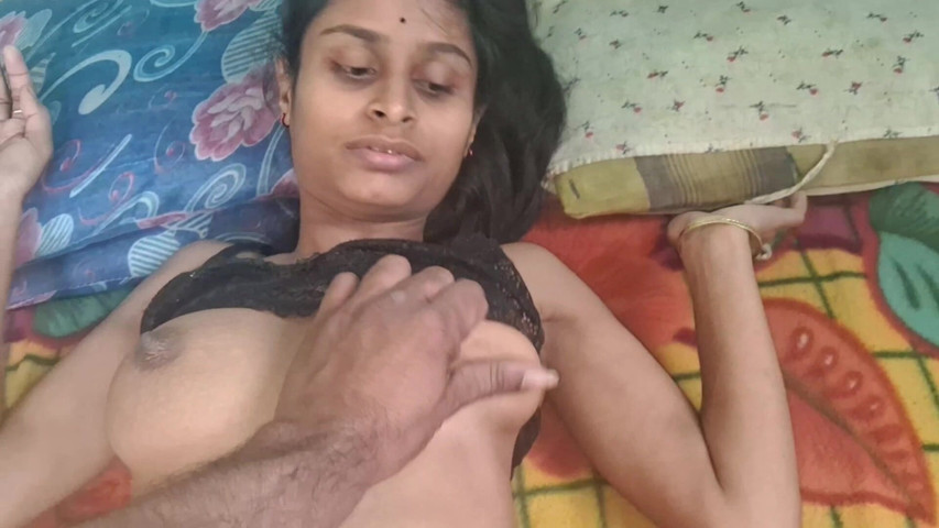 Desi Hot Girl Parnita Sex Video (Easypron)
