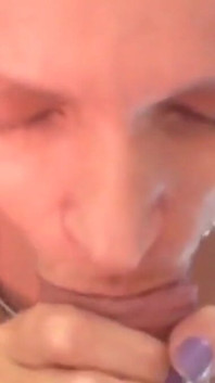 Saje a nestydí se o to